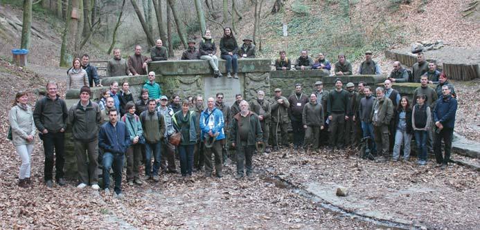 AKTUALITÁSOK A LIFEinFORESTS projekt keretében megrendezett Élõ Erdõ Konferencia második napján a soproni hegyvidék parkerdeiben kaphattunk képet a magyarországi NATURA 2000 erdõk mûködésérõl.