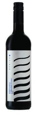 VÖRÖSBOROK RED WINES ROTWEINE Dubicz - Kékfrankos-Cabernet 2017 - Mátra 4 990 Ft / 0,75 l A két fajta tökéletes házasítása, amely többhetes héjon erjesztés eredményeként érte el közepes rubin színét,