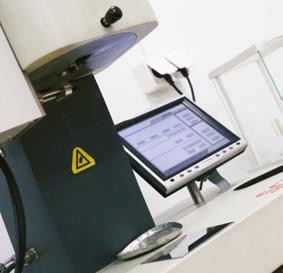 A minőség ellenőrzés alatt A SYSTEM KAN-therm rendszer gyártása a modern berendezésekkel felszerelt gyárakban a legmagasabb minőségi és technológiai szabványok szerint, a minőségellenőrzés szigorú