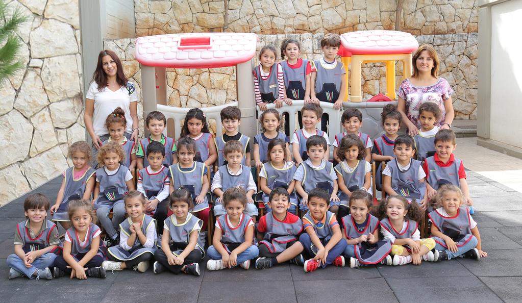 MS3 2ème rangée: 3ème rangée: 4ème rangée: Avec Mme Maria Hosri et Mme Aline Bou Ghazale Kevin Tannous, Taliya Khalife, Elodie Tannous, Angelina El Helou, Valerie Abi Aad, Michel Aouad, Yves Al Alam,
