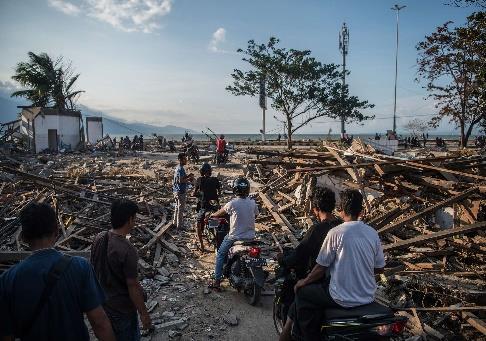 A KKM 5 millió forint értékű humanitárius gyorssegélyt nyújt a természeti katasztrófa sújtotta Indonéziának 2018.