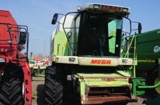 250 2 854 008 Claas Dominator 108 Évjárat: 1990 Üzemóra: 8750 Motor LE: