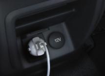 utasülés 12 V-os hátsó elektromos csatlakozó Karosszéria-változatok Dupla kabinos 4x4 Motorok Dízel 2 literes EcoBlue TDCi 96 kw (130 LE) 2 literes EcoBlue