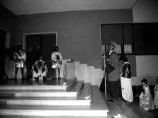 A precedere la Via Crucis dal tema La famiglia come centro dell amore, è stato un lungo momento di formazione umana e spirituale dei genitori che ha portato a riflettere (con incontri a cadenza