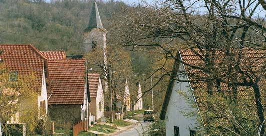 található meg emlékként. A legjobb állapotban lévõ Szent Balázs-hegyi templomot 2001 2002-ben sikerült részlegesen helyreállítani.