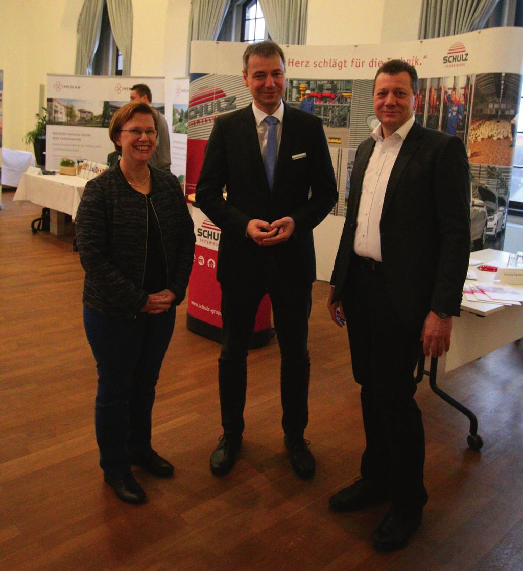 3 Landrat Rückkehrertag Amt für Wirtschaftsförderung, Landwirtschaft und Tourismus Rückkehrertag Existenzgründerberatungen In engem Zusammenwirken mit Banken, der Agentur für Arbeit, der IHK zu