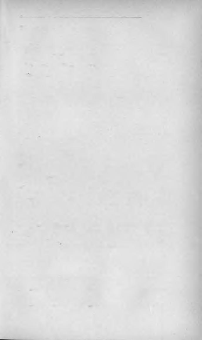 M a g y a r h i r L a p o K é s f o l y ó i r a t o k 1 8 9 6. 1 09 'R efo rm á tu so k L a p ja. (Mátészalka.) Szerk. Biky Károly és F. Varga Lajos; kiadja a oszatmári Irodalmi Kör». IV. évf.