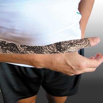Dynamic Taping A Dynamic Taping a kineziológiai tapaszok legújabb generációja, ausztrál fejlesztés, melyet kizárólag gyógytornászok helyezhetnek fel.