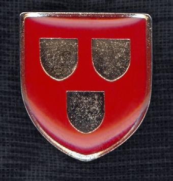 A képzőművészetek címere A címer története 3 A jelvénye Domonkos László, 2014 A, 2014-ben használatba vette a hagyományok szerinti jelvényét és ezzel megkezdődött az új arculat kialakítása.