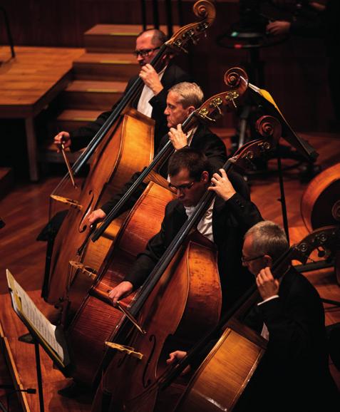 WOLF: Der Feuerreiter TÓTH PÉTER: Trois beaux oiseaux du Paradis LIGETI: Pápainé VASS: Nocturne CSÍKY BOLDIZSÁR: Nagy hegyi tolvaj (magyarországi bemutató) VAJDA JÁNOS: Deux Chansons PERTIS: Két