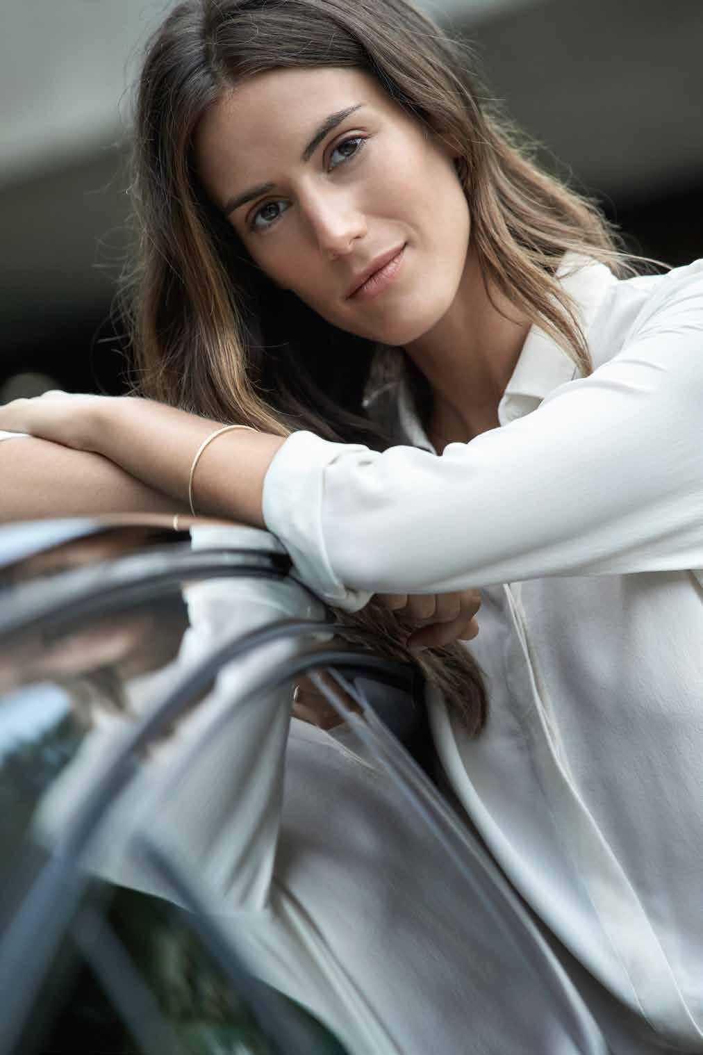 Az optimális menettulajdonságok, az egyedülálló PEUGEOT i-cockpit és a high-tech vezetéssegítő rendszerek páratlanul intenzív vezetési élményt ígérnek.