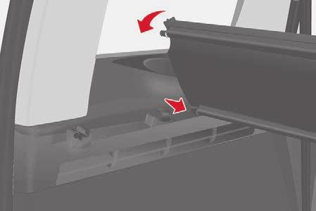 Ergonómia és kényelem Hátsó tartozékok (5 üléses) Leszerelés Csomagtakaró háló 60 Ez a merev polc a csomagtartóban tárolt tárgyakat rejti el a kíváncsi szemek elöl.