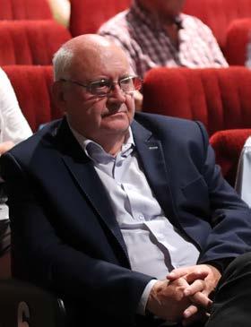 is pótolni fogunk. A járdák, a közvilágítás is megújul és a csapadékelvezetést is megoldjuk.
