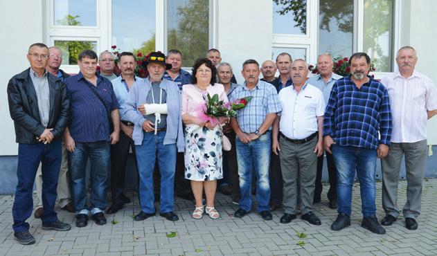 Apróhirdetések FIGYELEM! MINDEN PÉNTEKEN és szombaton, valamint a termelői vásárokon függöny vásár a hajdúböszörményi vásárcsarnokban!