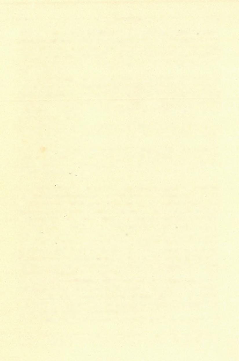 160 HORTJSITZKY. HENRIK. (7 ) dául a sárkányi szőlőhegy oldalán, és a szemközti feltárásban, továbbá a kisujfalvi erdő melletti föld felső termő réteg alatt, 160 méternyire a t. sz. f., vagy pedig a pontusi homok felett fekszik és képezi a felső réteget, mint például a Madar község mellett a 178 m.
