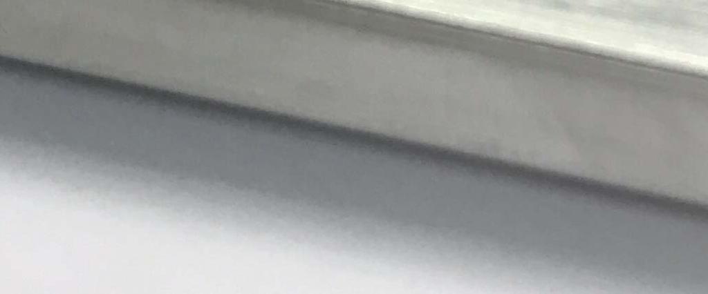 domború betűkkel, vagy Braille írással is feltüntethetők.