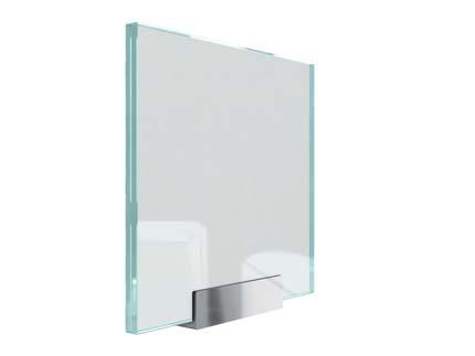 The assembly is very easy: First, the two wall mounting cores are screwed onto the wall.