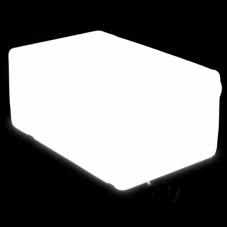 A FreshWell 3000 a 2700 W alatti kategóriában elérhető legkompaktabb padlóklíma a Dometic kínálatában.