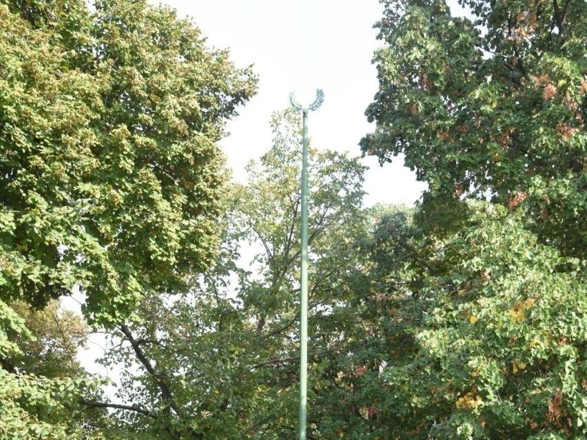 Megjegyzés: A településközpont jellegzetes alkotása, melynél