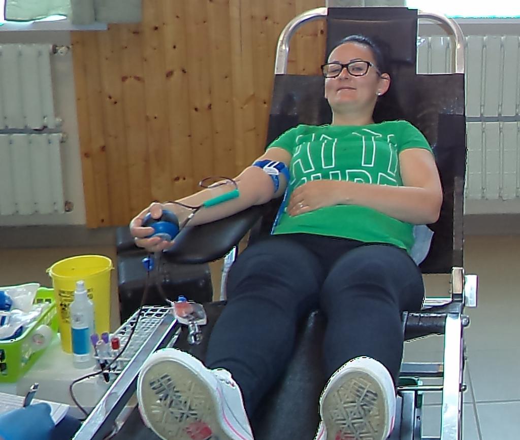A jelentkezők közül azonban csak a következő személyek adhattak vért: Béni János, Dankóné Vaski Viktória, Dr.