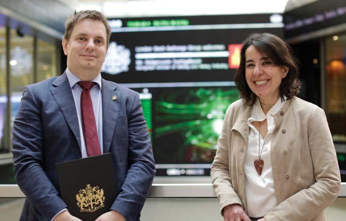 Angol nyelvű őszi kurzusok London Stock Exchange Group Akadémia Fábián Gergely, a BIB vezérigazgatója és Daniela Biagi, az LSEG Academy vezetője A BIB alapításakor az alapítói szándékok része volt,