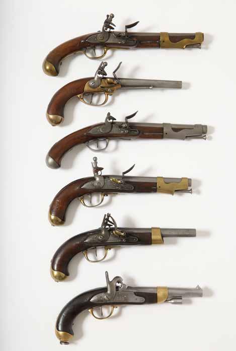 378 Gondos László: Rendszeresített francia elöltöltô lovassági pisztolyok A francia lovassági pisztolyok