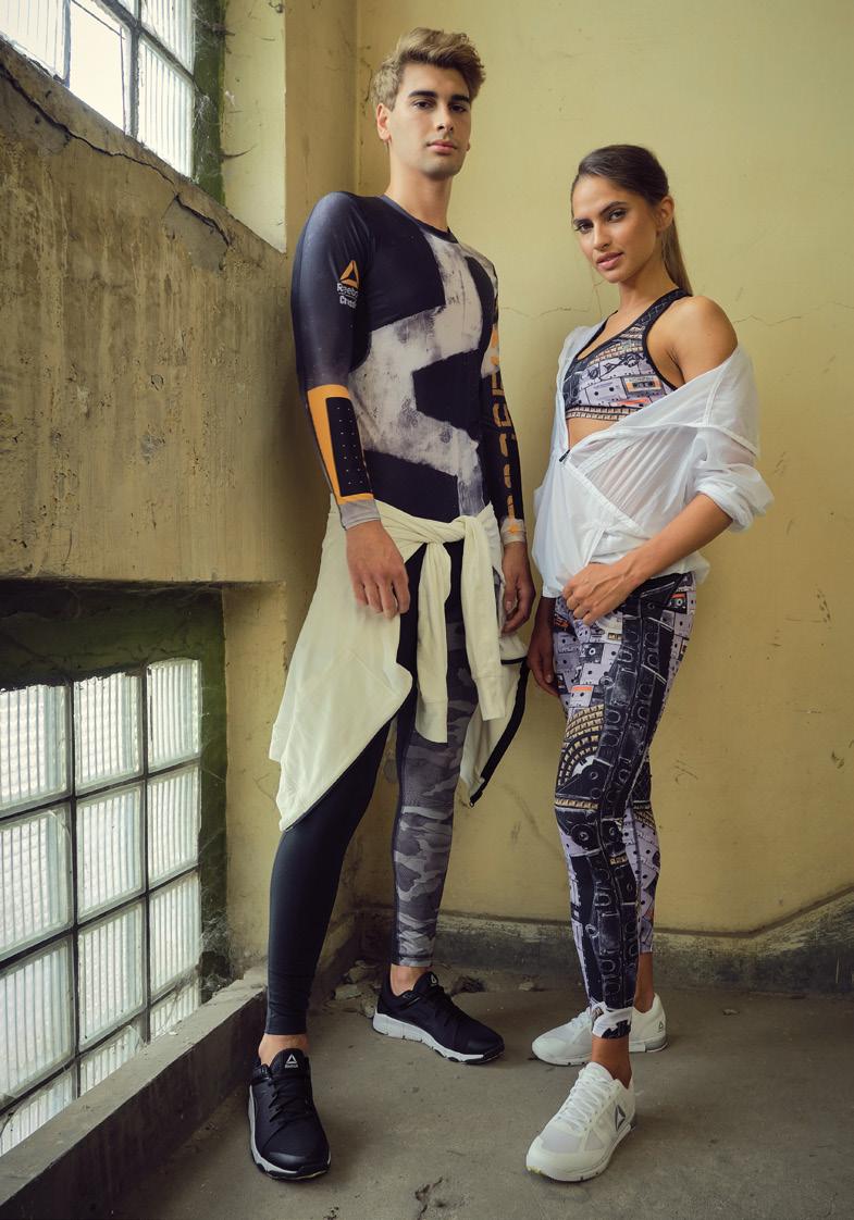 - Ft Női top - 9.093.- Ft Női dzseki - 20.993.- Ft Női nadrág - 5.097.- Ft Női cipő - 20.993.- Ft Fashion World Férfi pulóver - Chaps - 7.