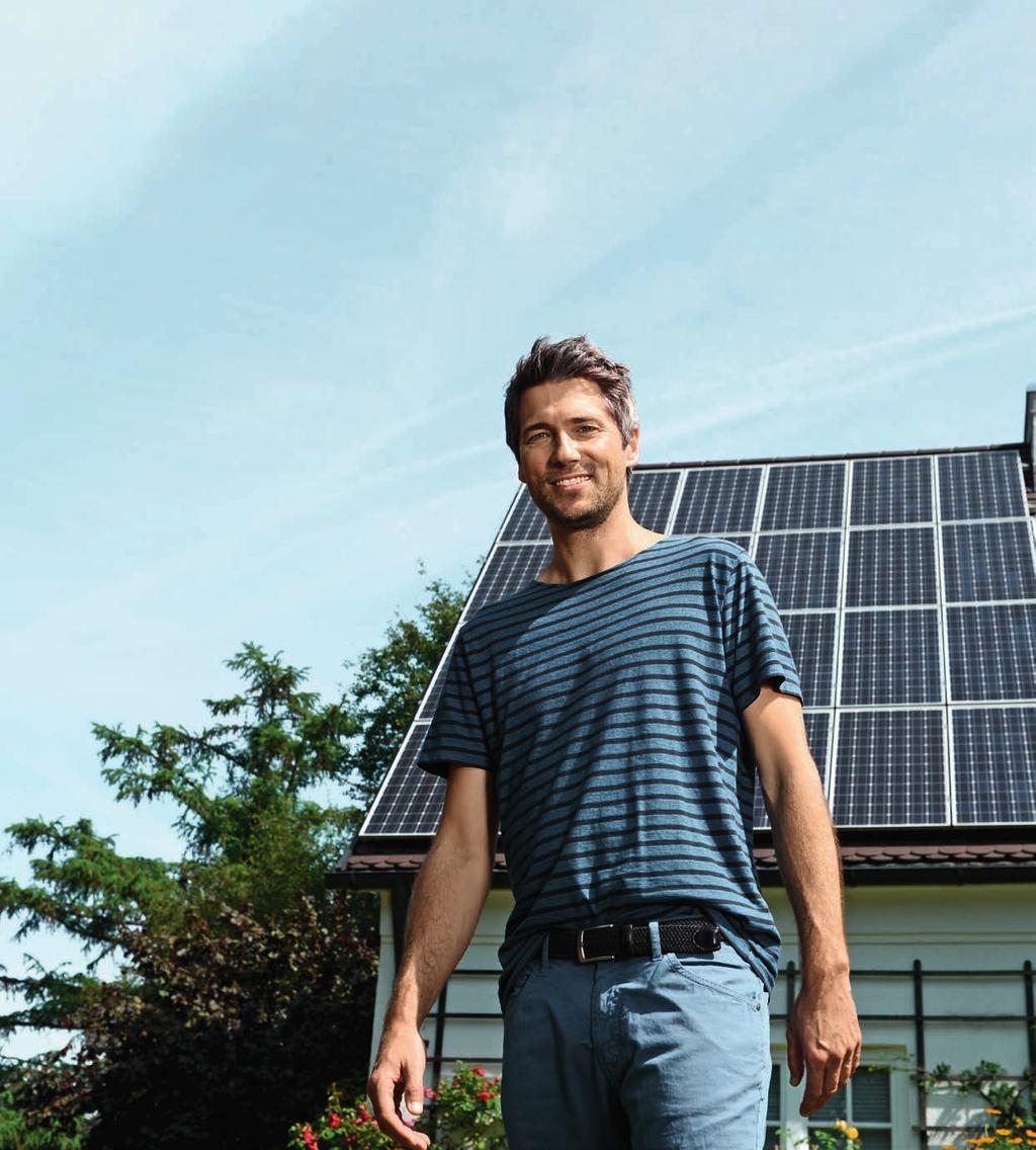 A napelemek előnyei Szemléletváltás a háztartási energia előállításában A Nap ingyenesen szolgáltat Napelemes rendszer telepítésével rengeteget tehetünk a környezetvédelem érdekében, elsősorban