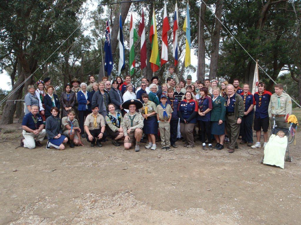 Három napon keresztül mexikói témájú foglalkozásokkal szórakoztattuk a cserkészeket. A táborhely a Rowallan Recreation and Adventure Camp nevű cserkészparkban volt.