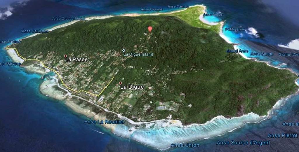 36 LA DIGUE ISLAND, Mahétól keleti irányban kb 50 km re, vagy 7 km-re Praslin sziget