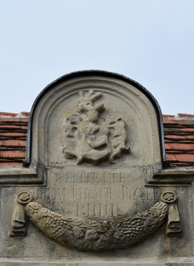 Helyi 12