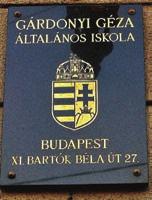 Van-e olyan tárgy, aminek te vagy a családod nevet adtatok? Mi a közös ezekben a tárgyakban? Furcsának, viccesnek vagy jogosnak találod-e a tárgyaknak történő névadást? 3.