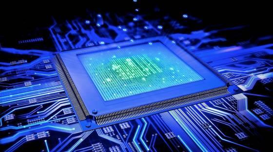 Tranzisztorok száma egy chipben Moore-törvény