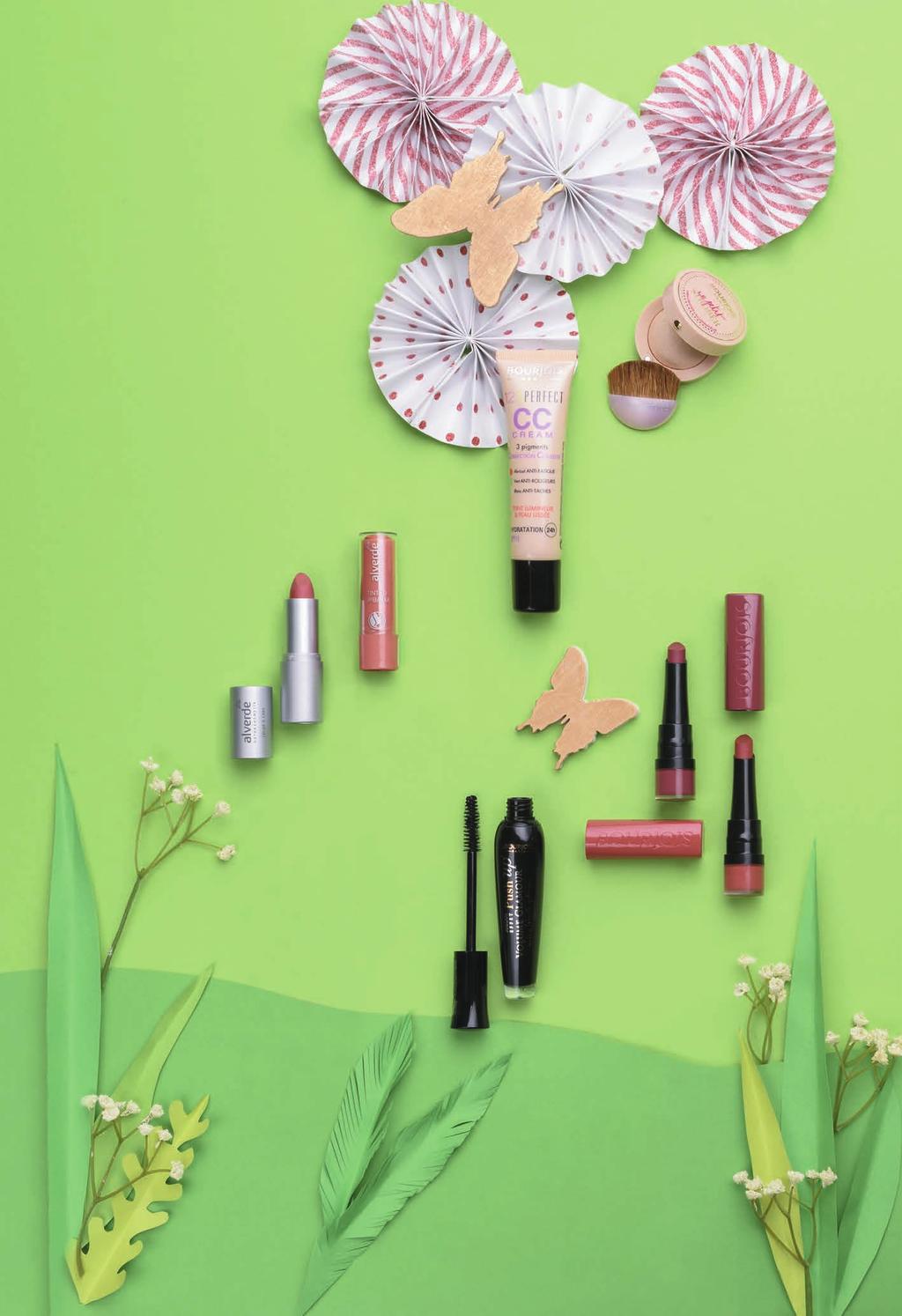 A TAVASZ SZÍNEI BOURJOIS ROUGE VELVET LIPSTICK Magyar-amerikai lány vagyok.