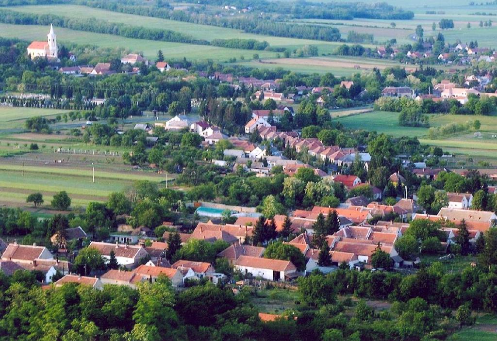 Helyi Esélyegyenlőségi Program (HEP) Bevezetés Összhangban az Egyenlő Bánásmódról és az Esélyegyenlőség Előmozdításáról szóló 2003. évi CXXV.