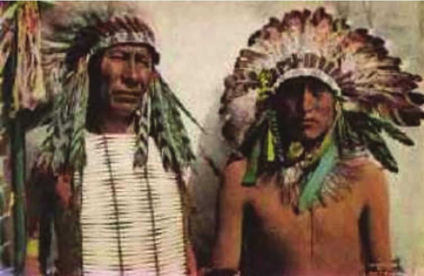 2. Az Egyesült Államok 33 2. változat Amerika gazdaságának történelmi háttere (Olvasmány) Az első emberek kb.
