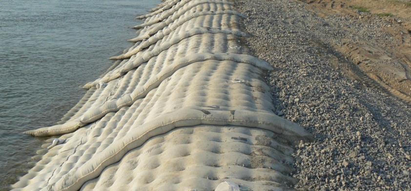 (International Geosynthetics Society) igyekszik a hivatalos nevezéktant