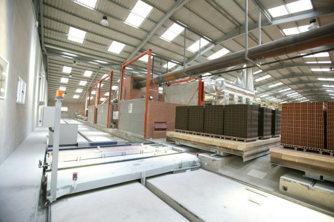 NEW ENGINEERING PROJECTS Since the conclusion of Ceramitec 2009 until today, BERALMAR has been chosen to supply 10 drying kilns and