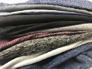 CREX W W Tartalom: vegyes téli néi ruházat Megjegyzés: divatos, könnyű, krém és extra ruhák EXTRA TÁSKA Kód: