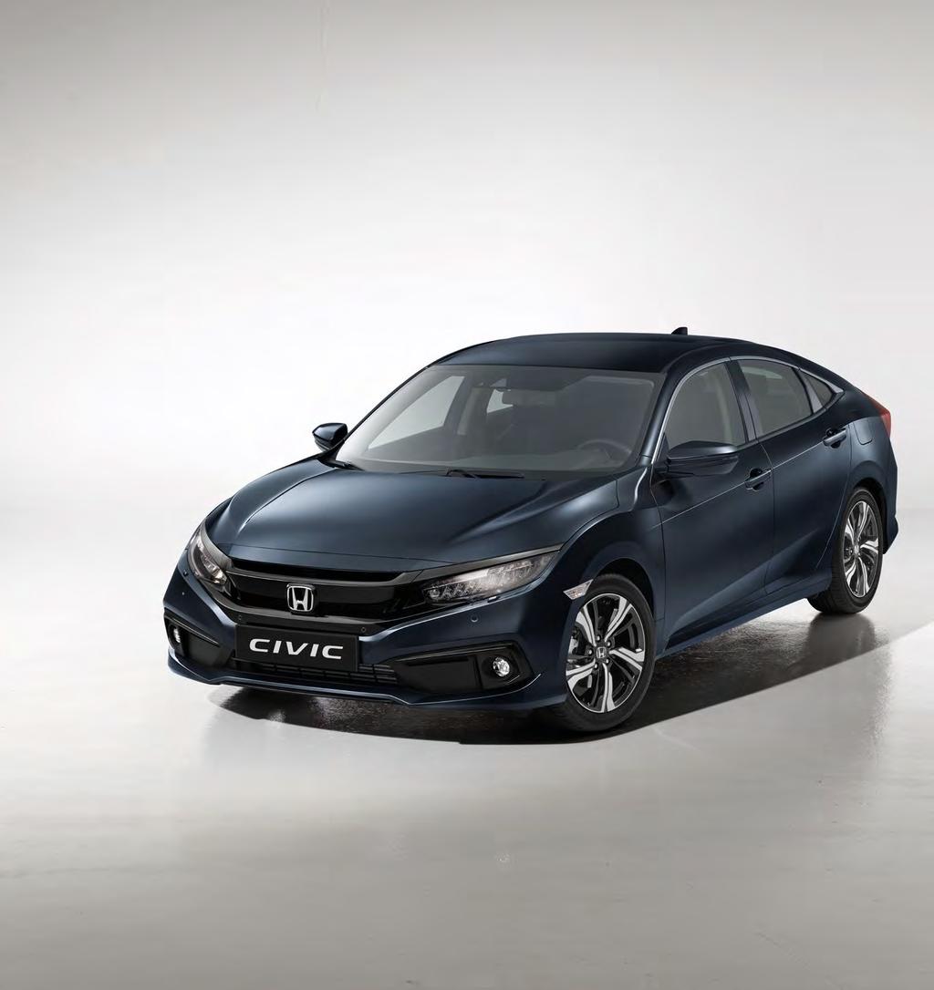 Elektromosan behajtható külső tükrök Fűthető ülések (elöl) Honda CONNECT integrált Garmin navigációs rendszerrel (Apple CarPlay, Android Auto, hétcolos érintőképernyő, AM-, FM-, DAB- és