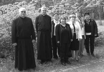 A szentelésre György atyát és Szaniszló atyát elkísérték a világi szalvatoriánusok, hogy együtt örvendezzünk Szaniszló tetvérrel.