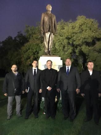 lelki egységének jelentőségét és megvédését. Urmánczy Nándor magyar volt, aki szenvedélyesen szerette a hazáját.