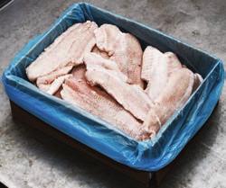 27 kg) 5 kg bőrős fogas filé 170-230 g (10% glazing) 5 kg bőrős fogas filé 230-300 g (10% glazing) kg 808,57 849,- 5 kg 3068,57 3222,- 5 kg 3259,05 3422,- 1654, 52 1737, 25 1 karton: 6 949,- 158462