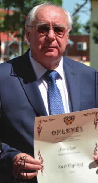 Sutka István plébános is. Farkas Sándor miniszterhelye es azt mondta, különleges megtiszteltetés egy ilyen ünnepségen szót kapni.