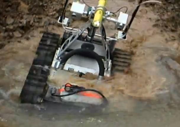 9. műhely: Robot rescue Műhelyvezető: Malkó Tibor, a PTE MIK szakmai munkatársa, a Pollroth Team vezetője Hallottál már arról hogy a földrengések és a katasztrófák után robotokkal keresik a túlélőket?
