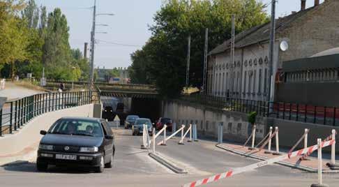 A városi szinten is emblematikus jelentőségű beruházást régen várja az északi városrész közössége, közlekedői. Jó hír számukra, hogy még a tél előtt megújul az útszakasz.