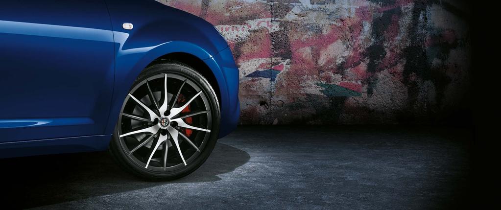 ELJÖTT A TELJESÍTMÉNY IDEJE Mutassa meg energikusságát a Mopar Original Accessories termékkínálatán keresztül, ami a MITO