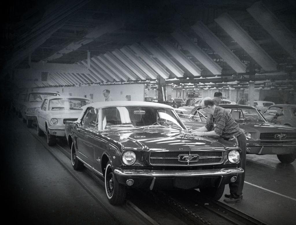 A Ford Motor Company önmagában egy amerikai ikon, a Ford Mustang pedig az összes Ford ikonja. Ha létezik egyetlen termék, ami a vállalatunkat jelképezi, akkor az a Mustang.