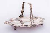 Ezüst füles kínálótál Silver serving plate 27,5 cm, 980 g ezüst osztrák 1867-1937 között, J és B