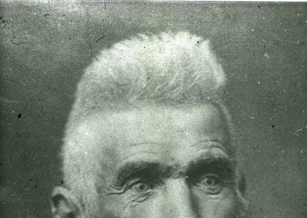 org/wiki/paur_iv%c3%a1n A másik jelentős vaskori település a Sopron Jereván városrésze alatt található un. Krautacker lelőhely.